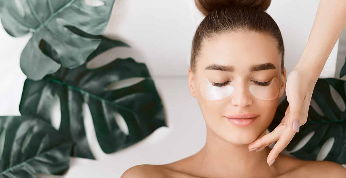 Do You Put Eye Masks On Before or After Moisturiser? Expert Guide